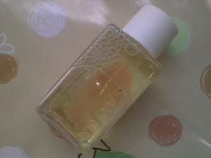 一叶子桂花爽肤精华水怎么样|价格|用法_太平洋