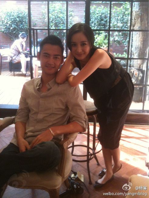 杨幂生活照穿衣风格