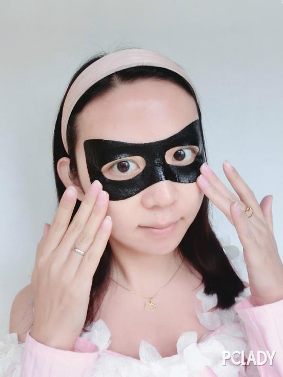 什么牌子的眼膜好用?丸美黑白眼膜怎么样?